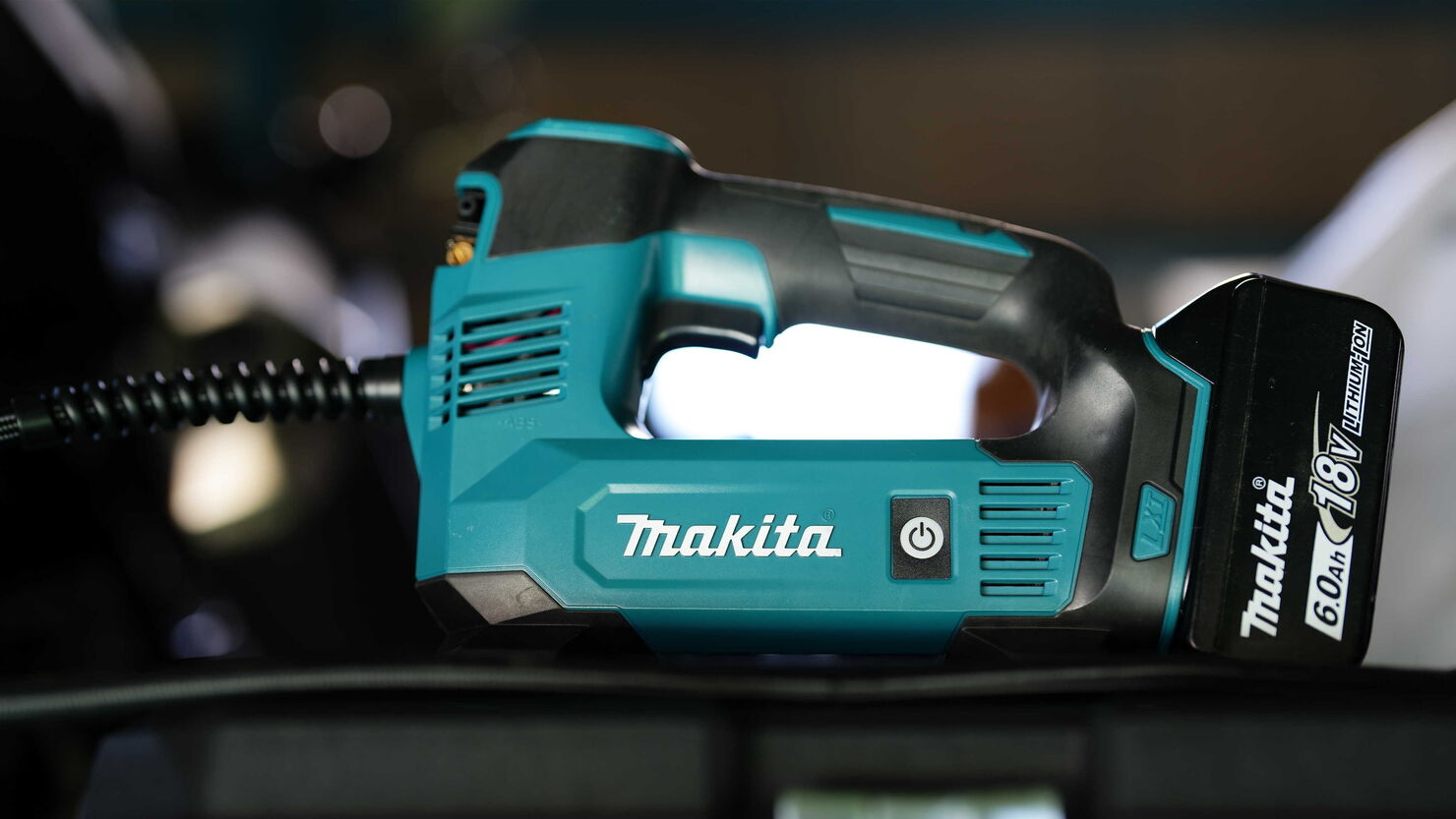 マキタ　空気入れ　MP180D