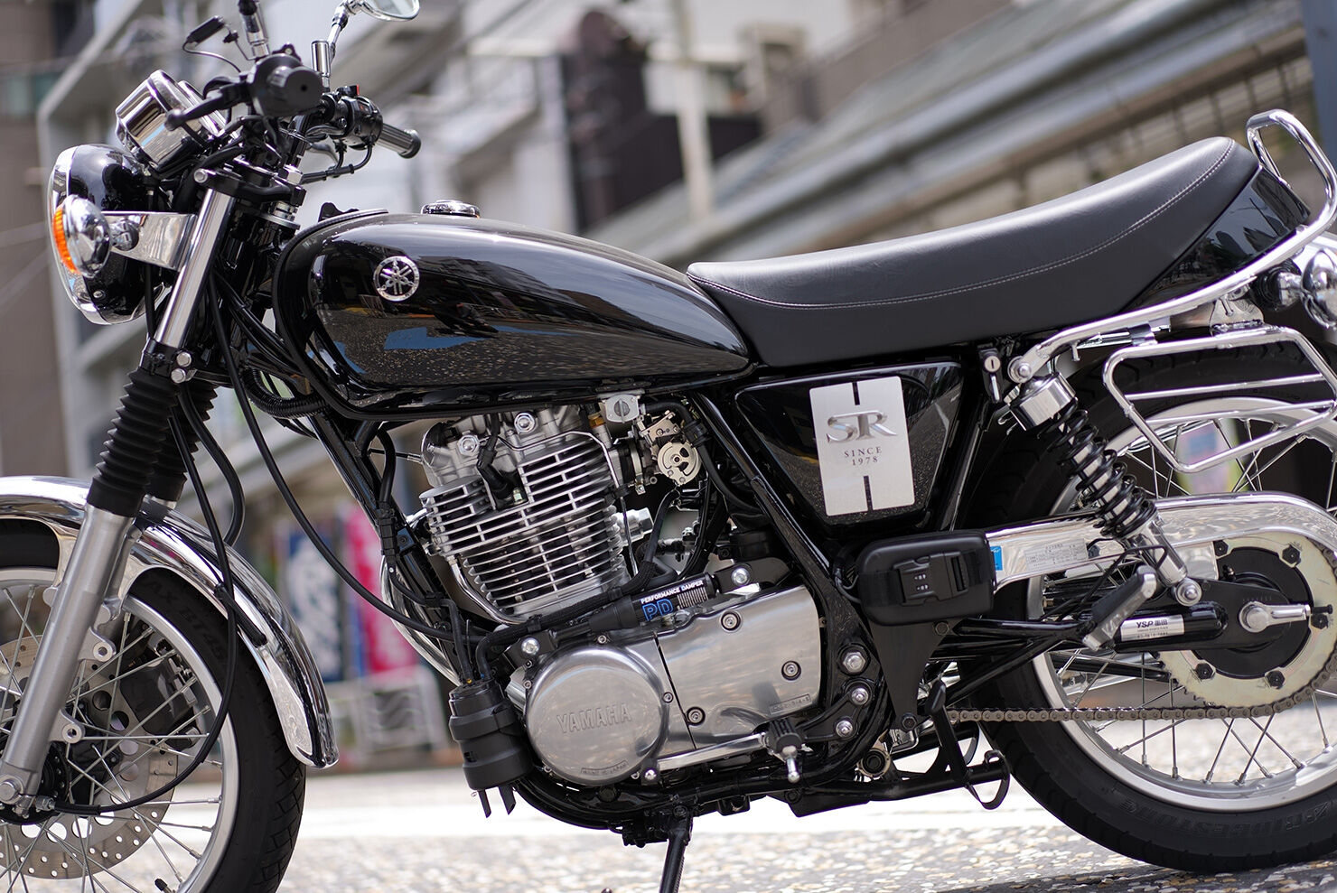 YAMAHA　SR400