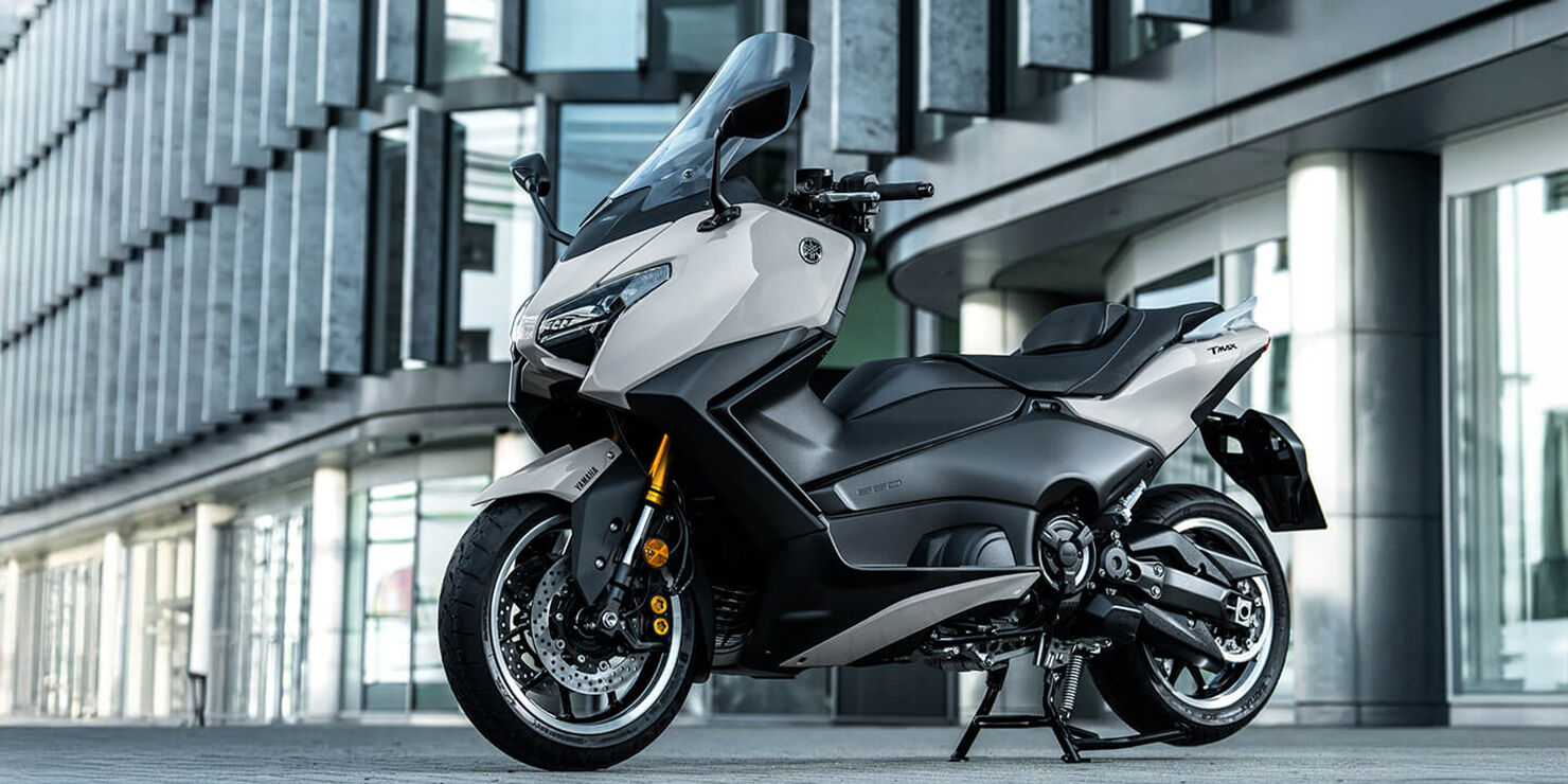 YAMAHA TMAX560