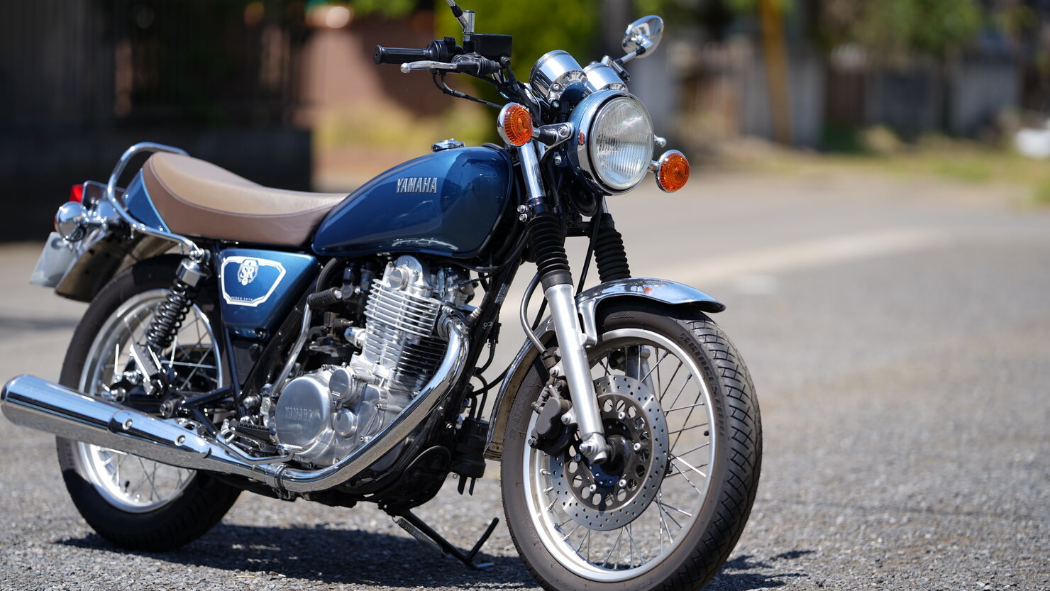 YAMAHA SR400