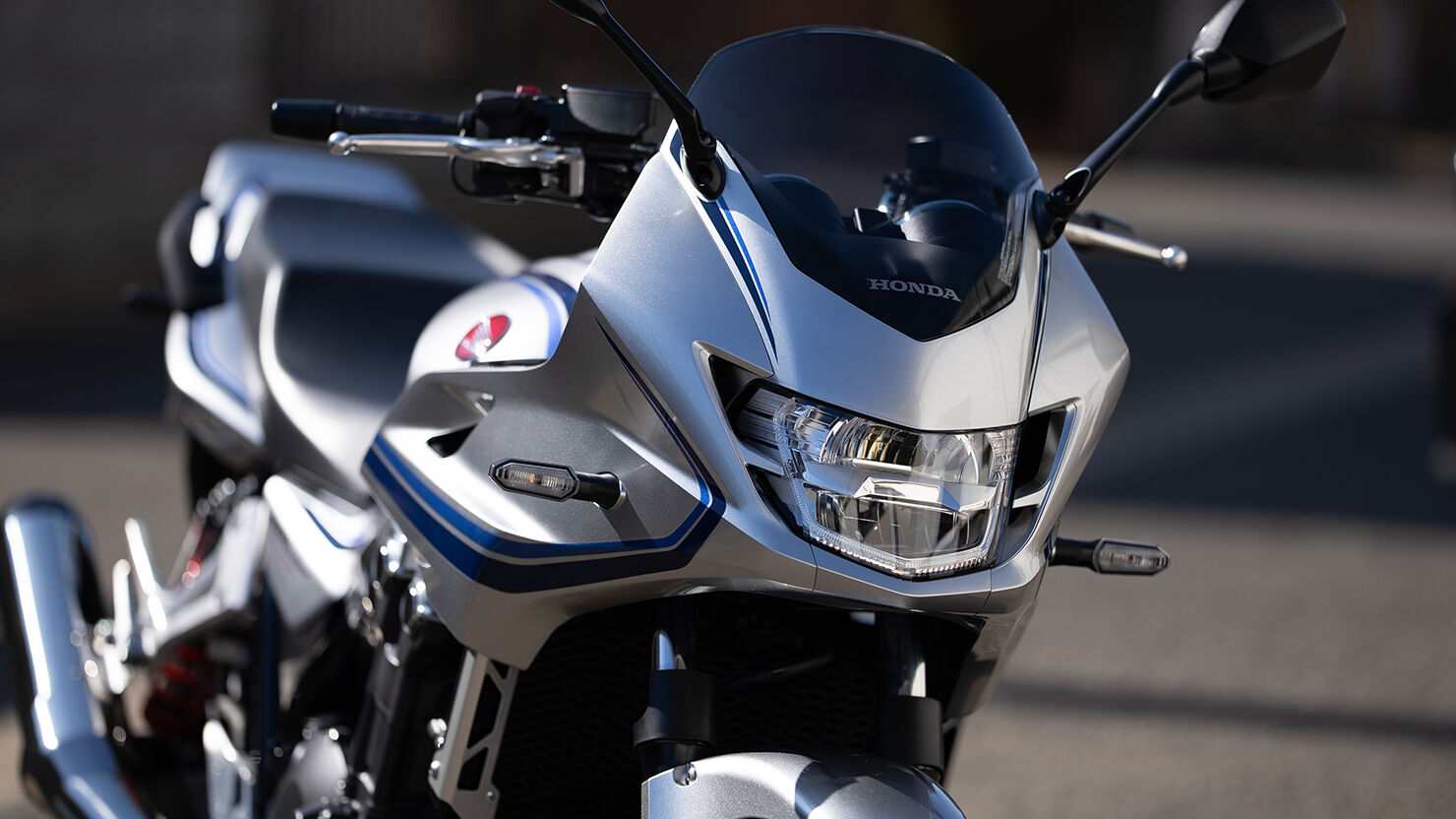 画像引用：HONDA CB1300