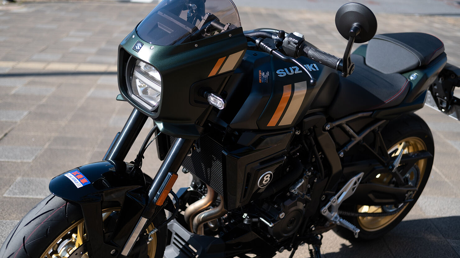  ハンドル幅も無駄に広くない