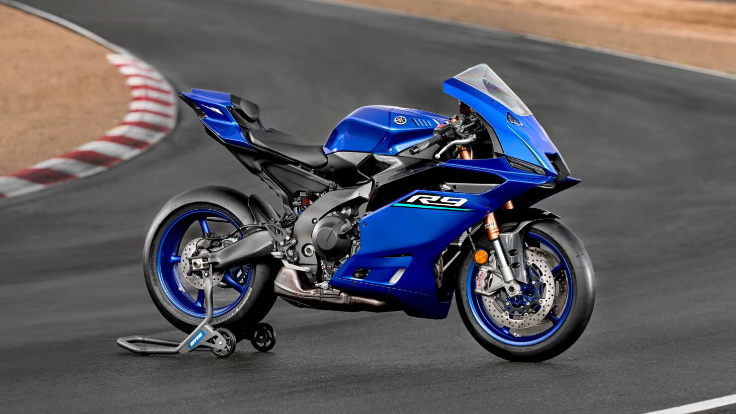  YAMAHA YZF-R9