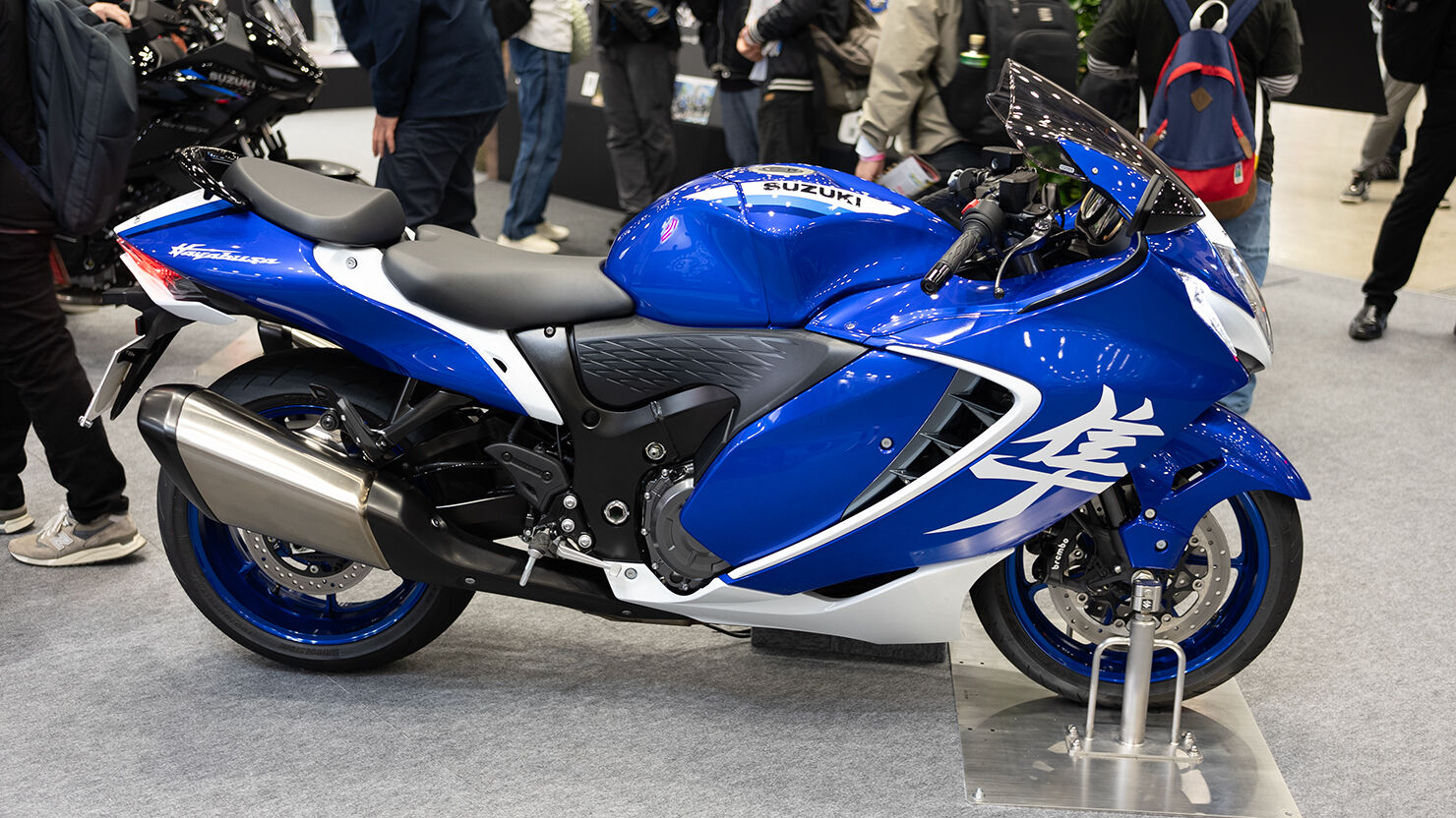  SUZUKI GSX-8R