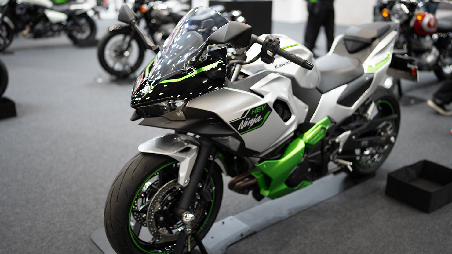  KAWASAKI Ninja 7 Hybrid