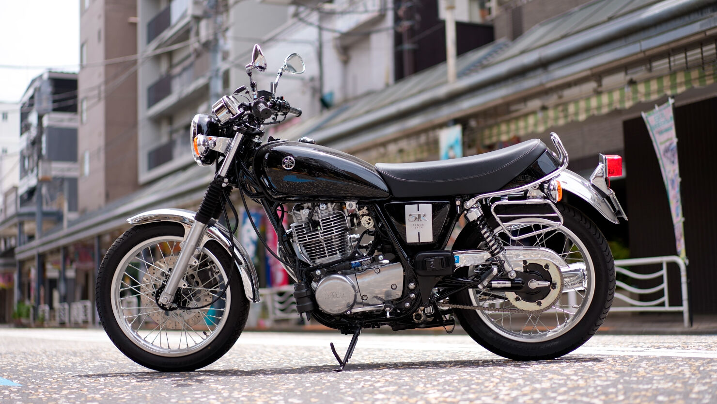  YAMAHA SR400